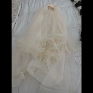 Ivory wedding veil